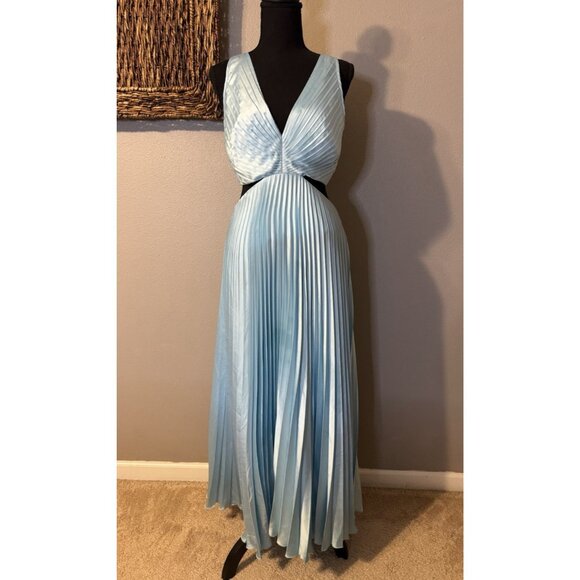 Abercrombie & Fitch Long Dress M Tall Halter Tie Back Floral Cut Out Pleated NEW - Picture 6 of 16